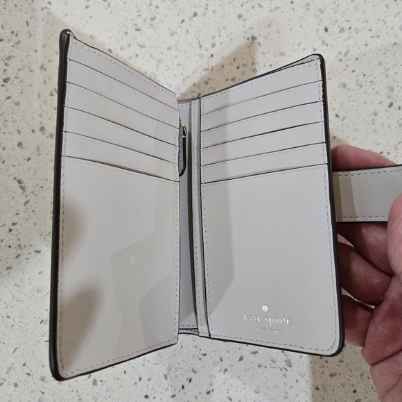 NWT Authentic Kate Spade wallet - Picture 5 of 9